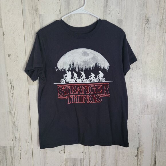 Stranger Things Men's Crew Neck Graphic Tshirt - Picture 1 of 3
